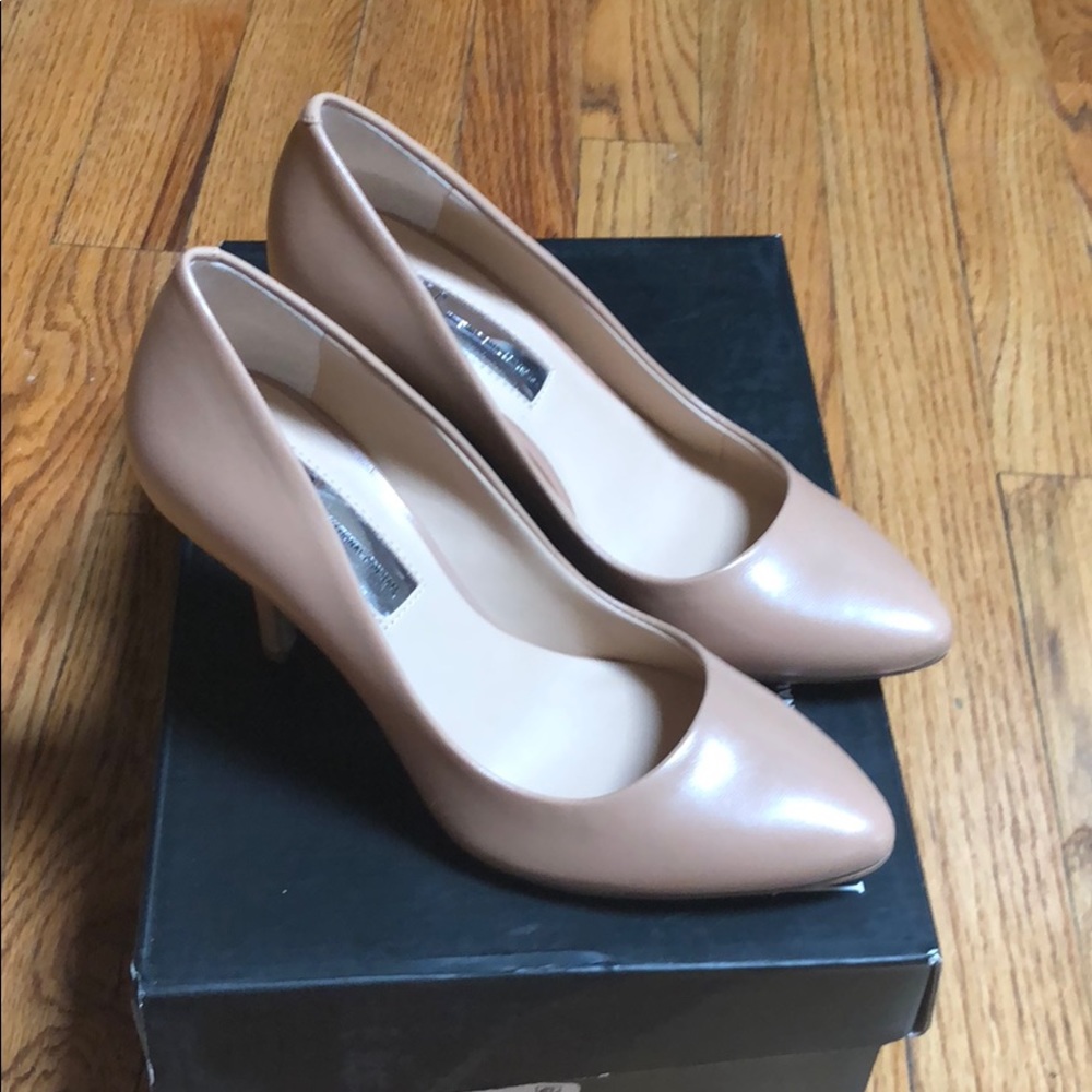 INC Zitah pump - never worn